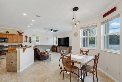 Beautifully maintained 5-bedroom, 3-bathroom home with a 3-car - photo 8