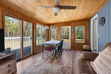 Recently remodeled and thoughtfully updated, this 3-bedroom - photo 32