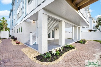 Tucked away on the quiet and highly coveted North Beach, this - photo 6