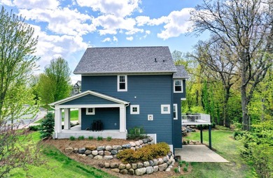Welcome to an extraordinary custom-built two-story home in the - photo 13