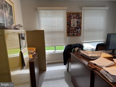 Offer has been accepted; no more showings. A rare opportunity to - photo 19