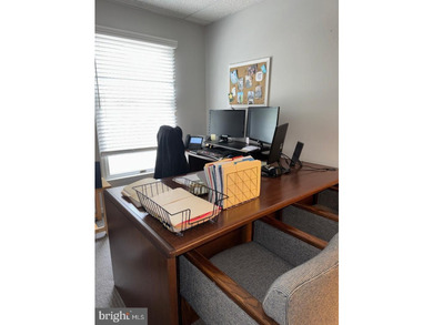 Offer has been accepted; no more showings. A rare opportunity to - photo 38