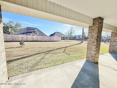 MOVE IN READY! Seller is offering concessions to buyers making - photo 39