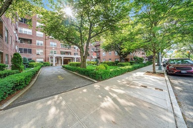 Welcome to this stunning 1-bedroom, 1-bath apartment located in - photo 2