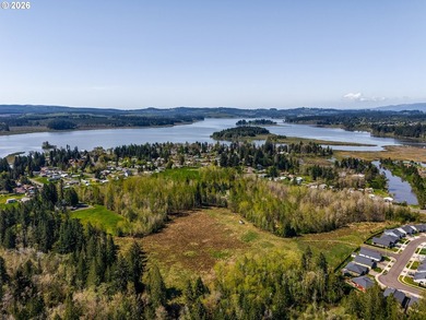 A rare 27-acre development opportunity. These three contiguous - photo 3