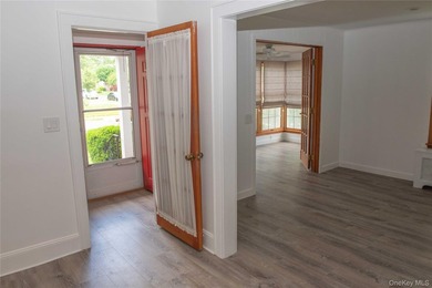 Move-in ready! Located in the highly desirable Terrace section - photo 6
