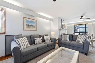 Welcome to Heron Pond, a peaceful coastal retreat in the heart - photo 10