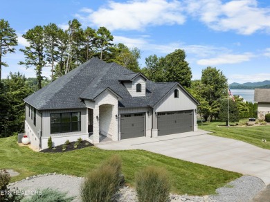 Lake Home Sale Pending in Loudon, Tennessee