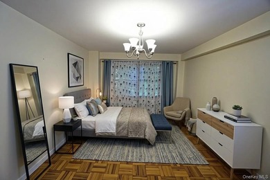 Highly Sought-After Park Chateau: Converted 2-Bedroom Junior 4 - photo 5