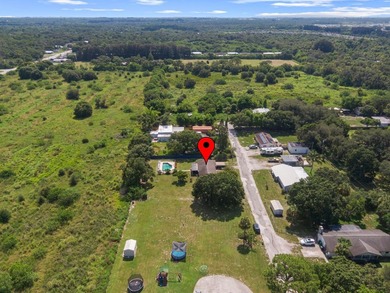 Great deal on a three bedroom pool home on a 1/2 acre. Located - photo 5