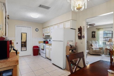 Great deal on a three bedroom pool home on a 1/2 acre. Located - photo 9