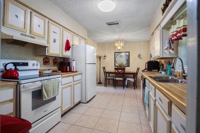 Great deal on a three bedroom pool home on a 1/2 acre. Located - photo 10
