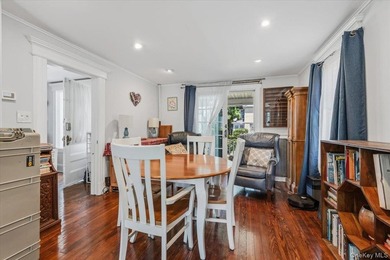 Baldwin Plaza SD, updated colonial with old world charm - photo 4