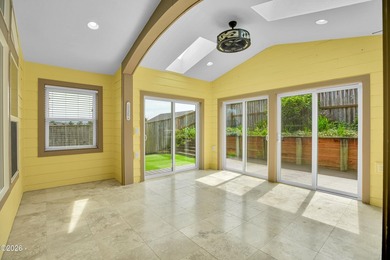 Excellent opportunity to own this gorgeous, custom single-level - photo 14