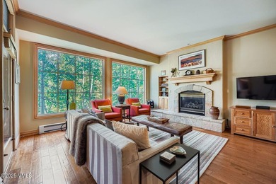 Don't miss this rare ski-in and ski-out TWO bedroom PLUS DEN in - photo 1