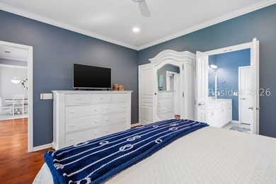 Welcome to 8 French Garden! This meticulously maintained and - photo 22