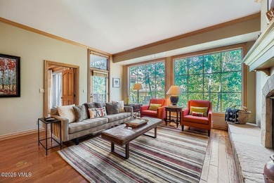Don't miss this rare ski-in and ski-out TWO bedroom PLUS DEN in - photo 4