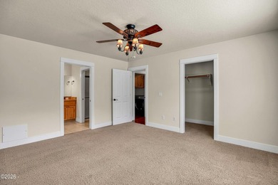 Excellent opportunity to own this gorgeous, custom single-level - photo 31