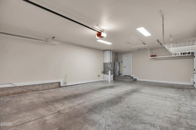 Excellent opportunity to own this gorgeous, custom single-level - photo 37
