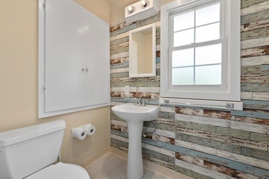 Exceptional opportunity located at the corner of Shannon and - photo 38