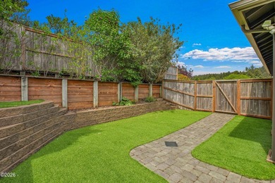 Excellent opportunity to own this gorgeous, custom single-level - photo 41