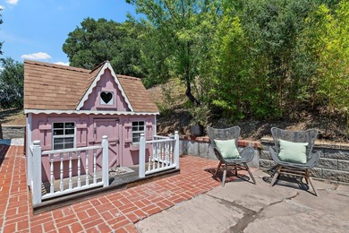 Exceptional opportunity located at the corner of Shannon and - photo 41
