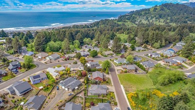Excellent opportunity to own this gorgeous, custom single-level - photo 44
