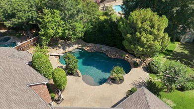 Experience resort style living in this exceptional home - photo 5