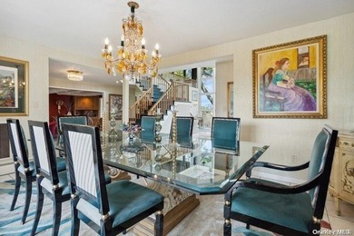 Welcome to this extraordinary residence in the stunning - photo 11
