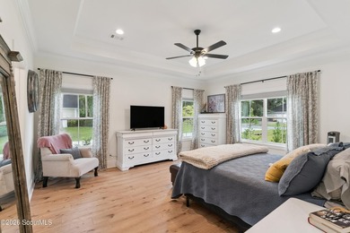 Immaculate and exceptionally maintained, this 4-bedroom, 3 - photo 17