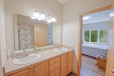 Discover this beautifully refreshed 3-bedroom, 3-bath townhome - photo 17