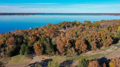 One of the premier waterfront homesites in the exclusive 505 - photo 9