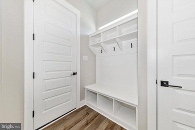 Welcome to Woodridge, where refined lake living meets modern - photo 19