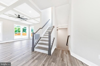 Welcome to Woodridge, where refined lake living meets modern - photo 21