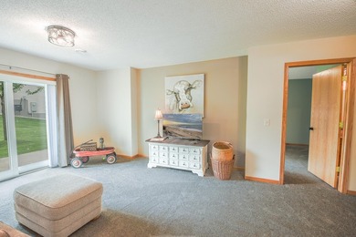 Discover this beautifully refreshed 3-bedroom, 3-bath townhome - photo 22