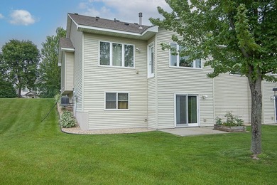Discover this beautifully refreshed 3-bedroom, 3-bath townhome - photo 26