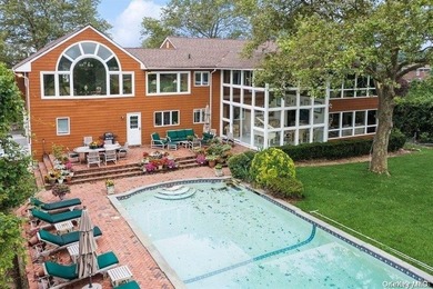 Welcome to this extraordinary residence in the stunning - photo 31