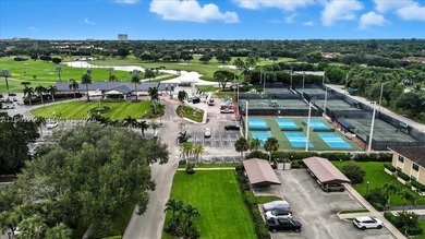 Rare legally combined corner residence in the gated Lago Mar - photo 33