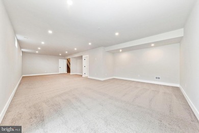 Welcome to Woodridge, where refined lake living meets modern - photo 39