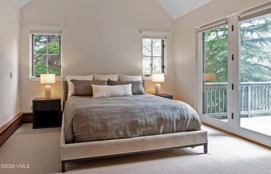 This uniquely situated Cordillera Kensington 5-bedroom,6 bath - photo 7