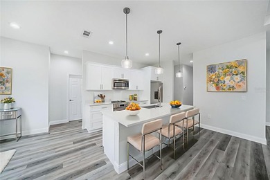 Under contract-accepting backup offers. Virtually Staged. Step - photo 4