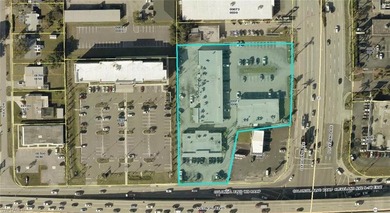 100% Leased NNN Retail Center - Fort Myers, FL $5,500,000 | ~9 - photo 2