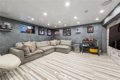 Mill Basin Masterpiece | 5BD Split-Level Home with Heated Pool - photo 14