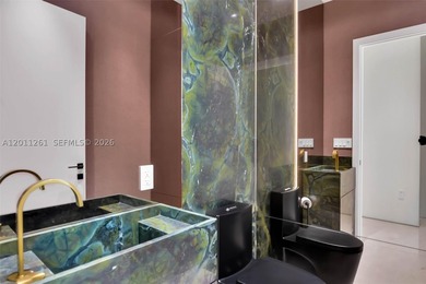 Brand new construction of an urban luxury living single family - photo 17