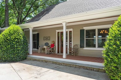 Two Lakefront Homes on this beautifully manicured site!! As you - photo 18