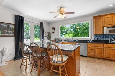 Two Lakefront Homes on this beautifully manicured site!! As you - photo 25