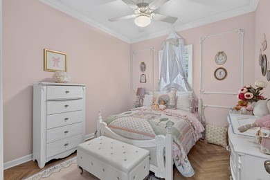 Bedford Park Gem! Rarely available upgraded 5-bed, 3-bath home - photo 28