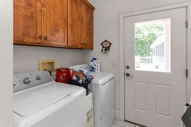 Two Lakefront Homes on this beautifully manicured site!! As you - photo 29