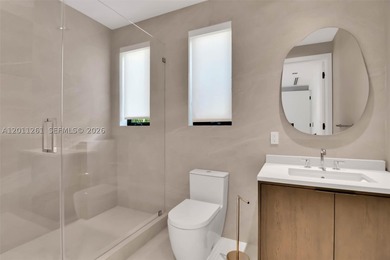 Brand new construction of an urban luxury living single family - photo 33