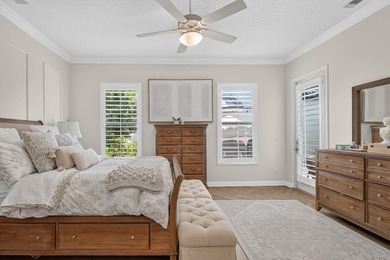 Bedford Park Gem! Rarely available upgraded 5-bed, 3-bath home - photo 36